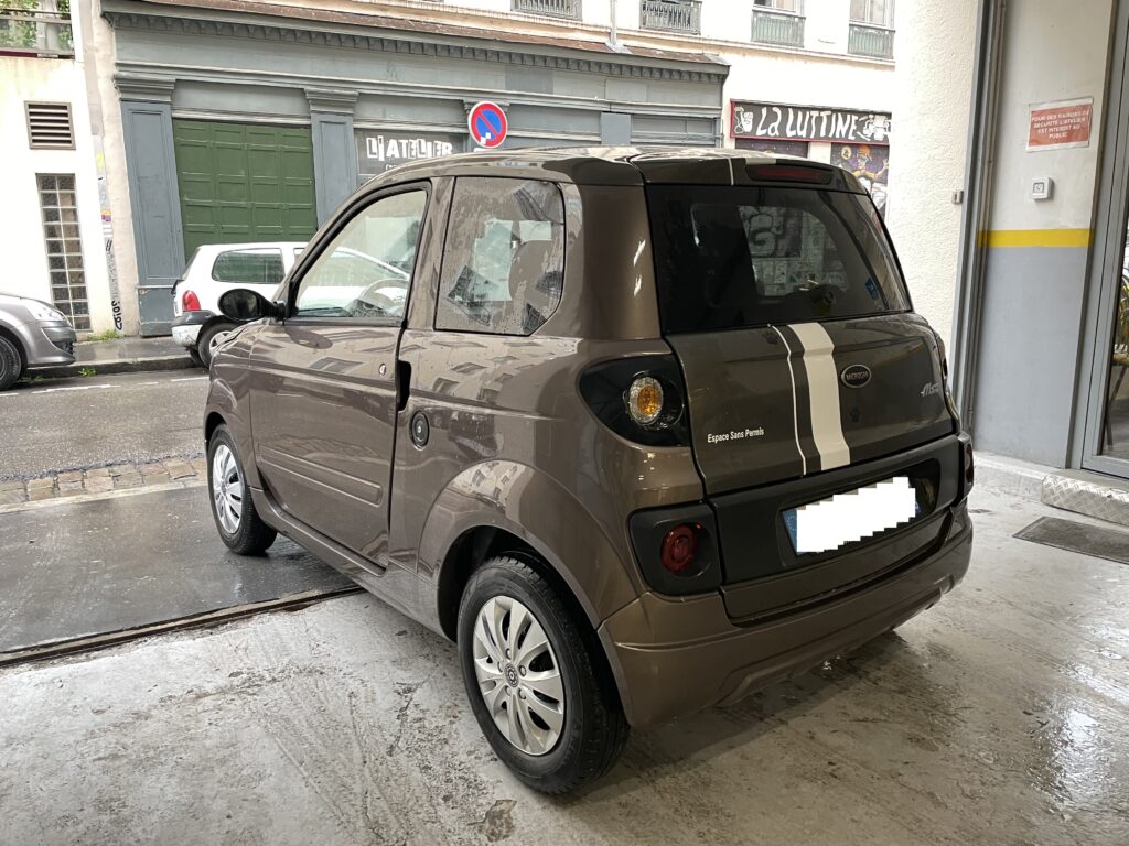 MICROCAR MGO 2015