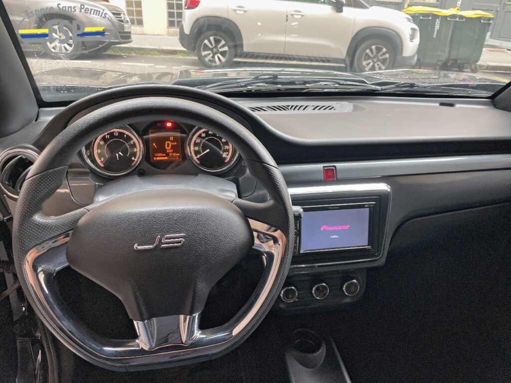 LIGIER JS60 CHIC DCI