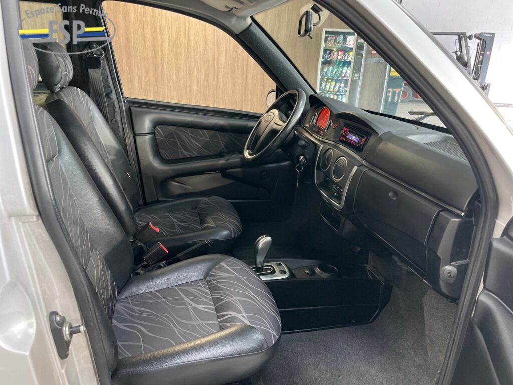 LIGIER XTOO CARGO 2011