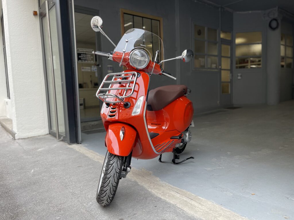 Scooter Piaggio Vespa Primavera