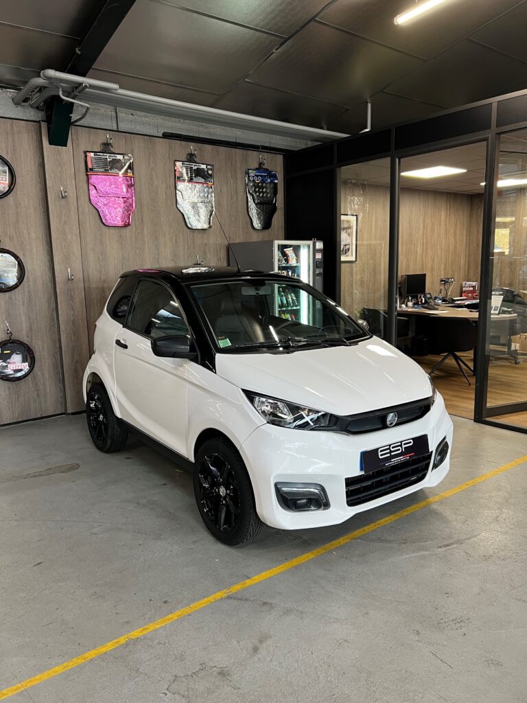 Voiture sans permis AIXAM CITY SPORT a partir de 201/mois