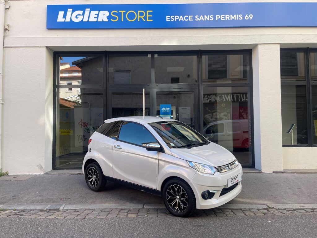 AIXAM Coupé Premium