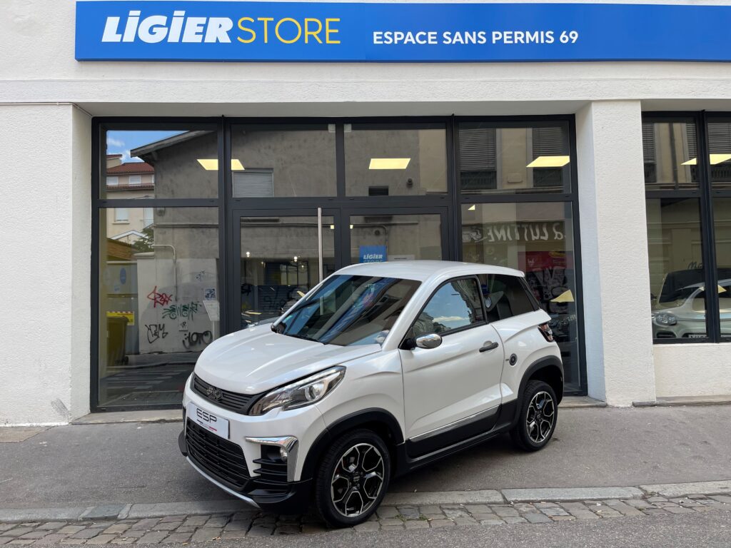 LIGIER JS60 CHIC DCI à 225e/mois