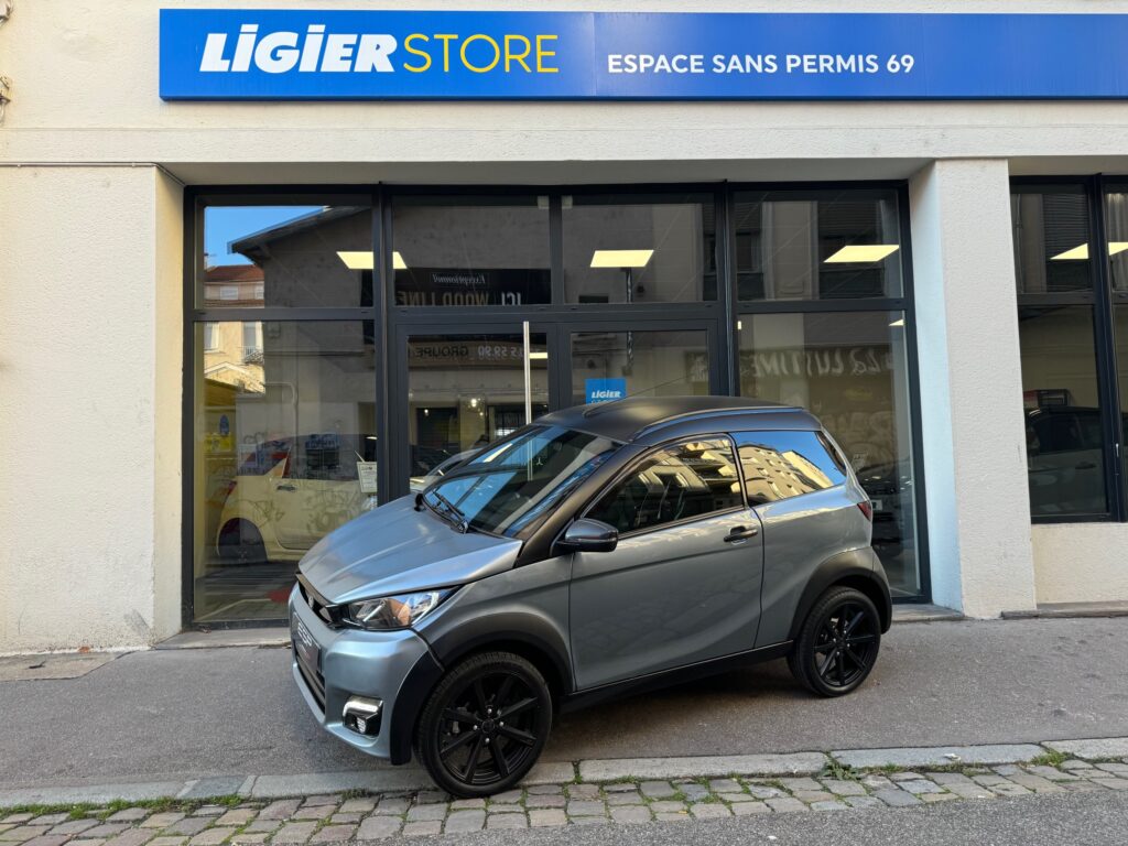 AIXAM Crossover Premium