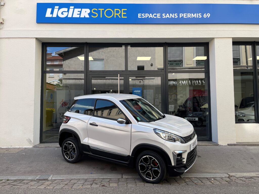 LIGIER JS60 CHIC DCI à 225e/mois