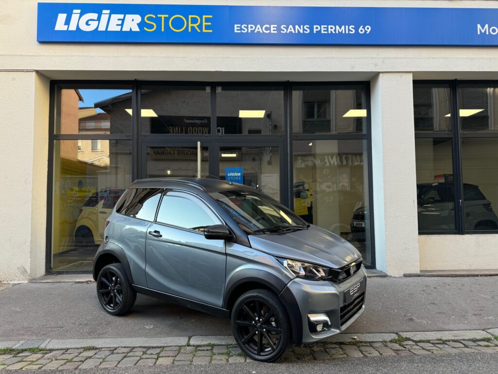 AIXAM Crossover Premium