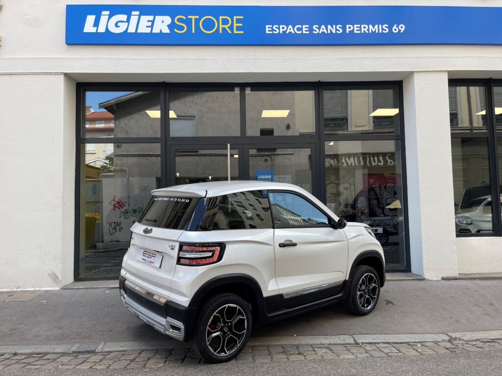 LIGIER JS60 CHIC DCI à 225e/mois