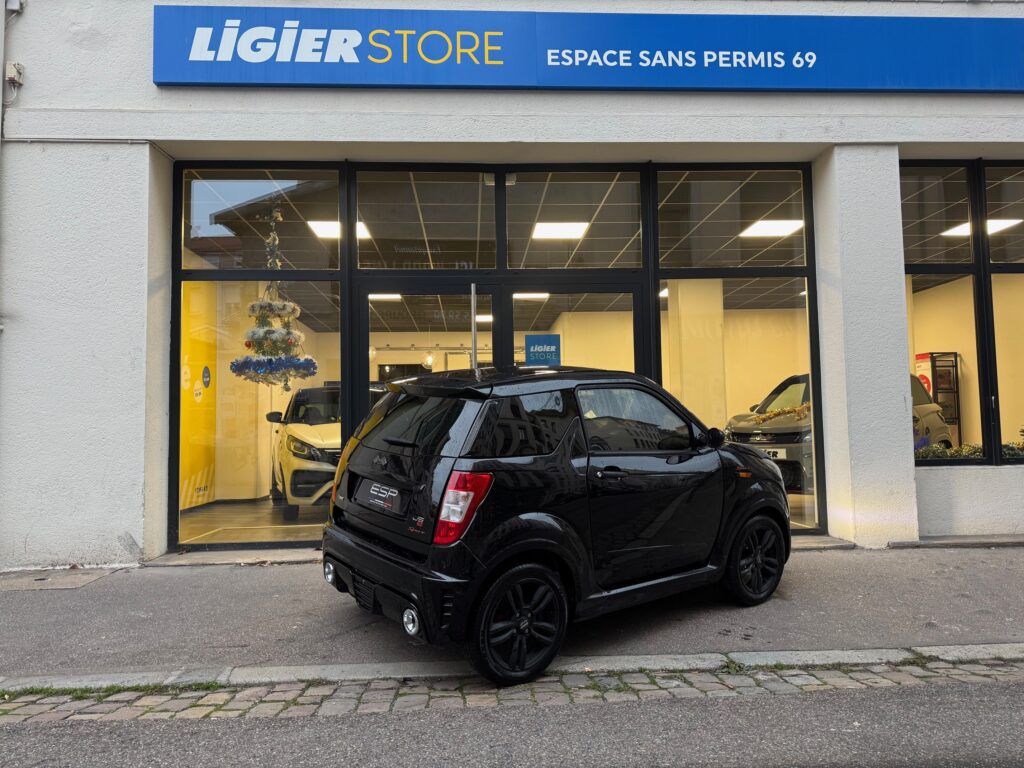 LIGIER JS50 SPORT YOUNG DCI à 198e/mois
