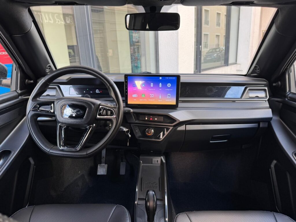 NOUVELLE LIGIER JS50 ELITE