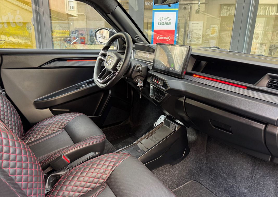 NOUVELLE LIGIER JS50 ULTIMATE