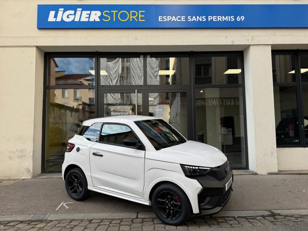 LIGIER JS50 SELECT