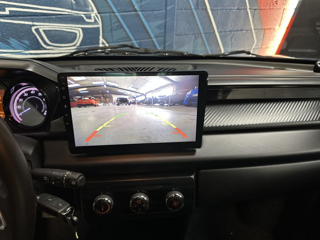 LIGIER JS50 DIRECTION ASSISTEE / CARPLAY