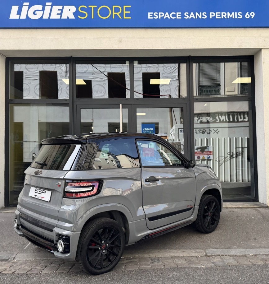 LIGIER JS60 Ultimate avec Climatisation à 209e/mois