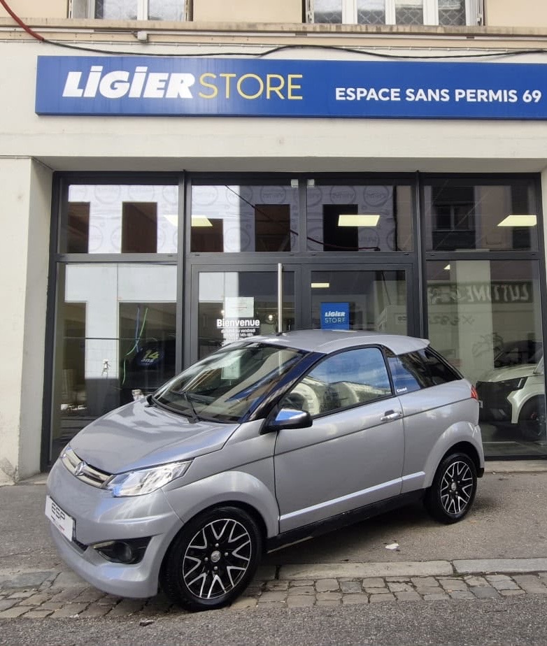 Voiture Sans Permis AIXAM COUPE à 169/mois